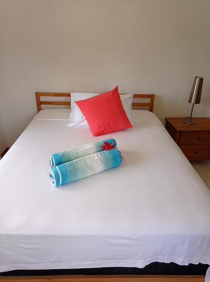 Les Forbans Selfcatering Apartment Takamaka Екстер'єр фото