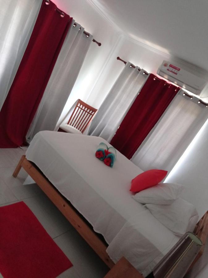 Les Forbans Selfcatering Apartment Takamaka Екстер'єр фото